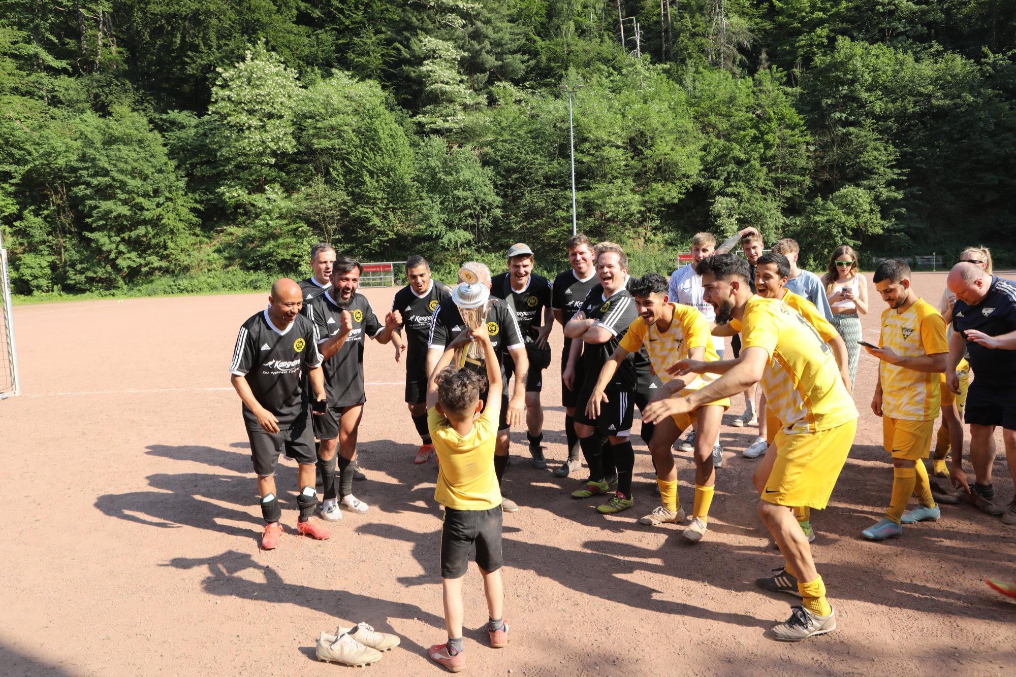 Bunter Kick 2025: Hobbyfußballturnier und 10. Vereinsjubiläum an einem Tag – Beginn der Anmeldungen